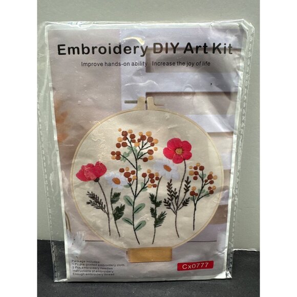 Embroidery DIY Art Kit With Pre-Printed Cloth Threads & Needles  Floral Design P - Picture 1 of 5